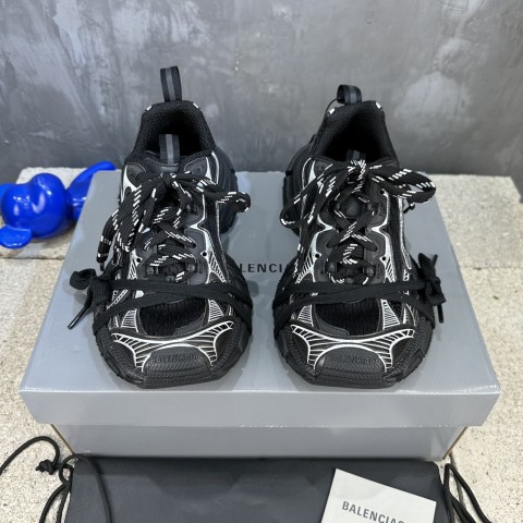 발렌시아X 3XL 스니커즈