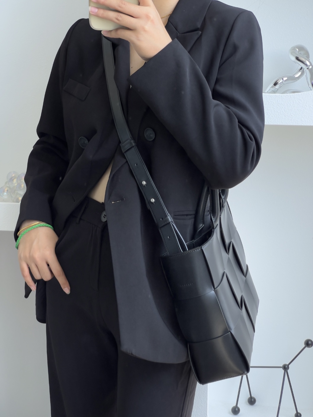 보테X 인트레치아토 토트백