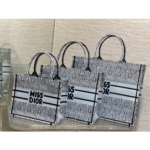 디X 북토트 미디움